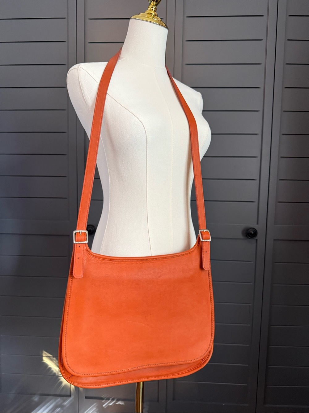 Vintage Coach 9134 Large Hippie Flap Burnt Orange Leather Bag
